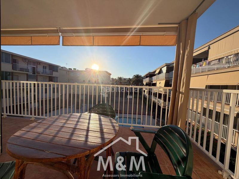 Foto eef2fc64-00c2-4124-89fe-f9d355ad3e2d. Rent flat with parking pool in Baixador Castelldefels