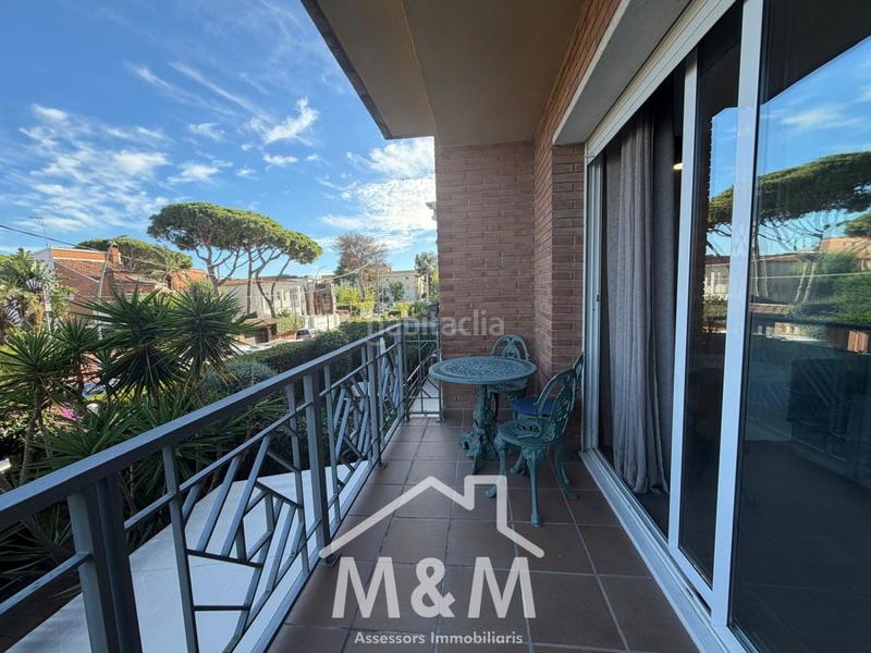 Foto c4543cd8-87d5-4f18-a5d2-a19b7a0a4b67. Affitto appartamento con parcheggio piscina in Lluminetes Castelldefels