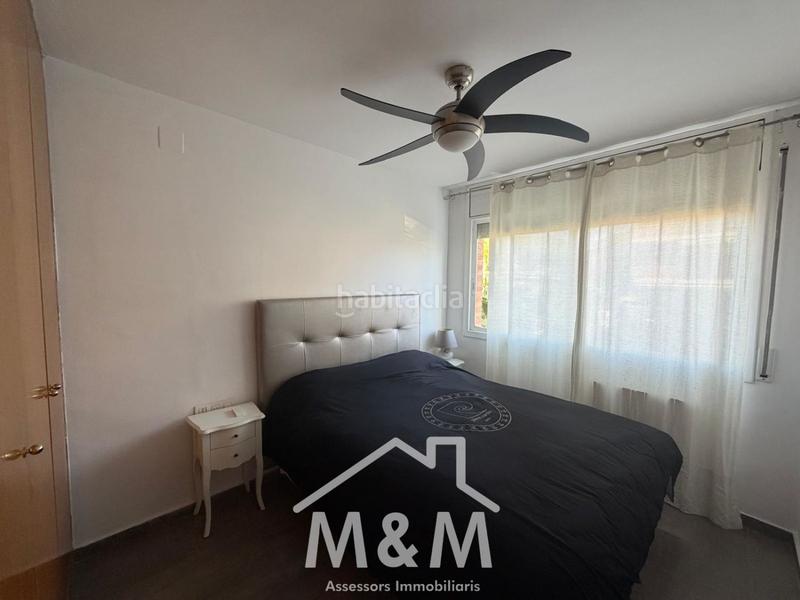 Foto 65a34c7a-1bd6-4f60-84a4-9da4fb065c3b. Location appartement avec parking piscine dans Lluminetes Castelldefels