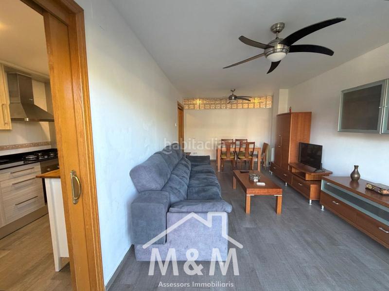 Foto f924409c-5f17-4f02-9766-27e8e736bf60. Location appartement avec parking piscine dans Lluminetes Castelldefels