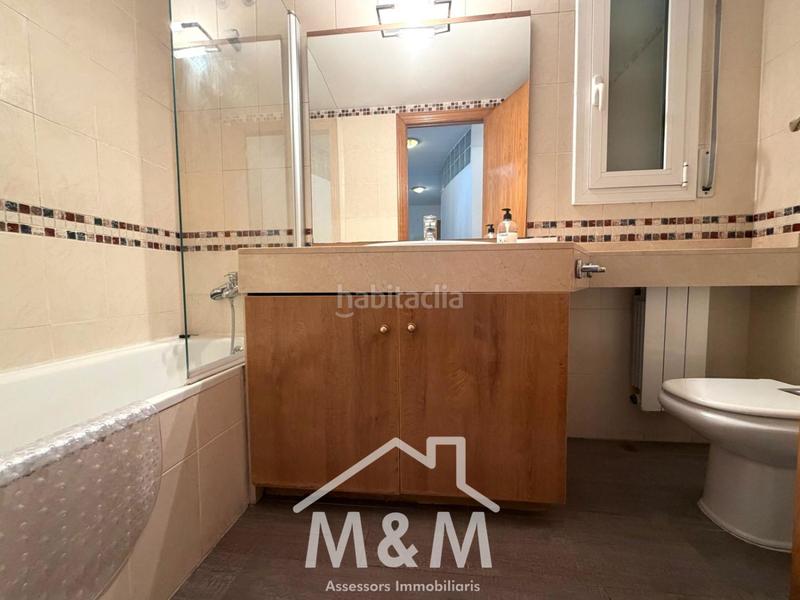 Foto 96360aac-5269-40e4-b59d-0018ffeb37a1. Rent flat with parking pool in Lluminetes Castelldefels