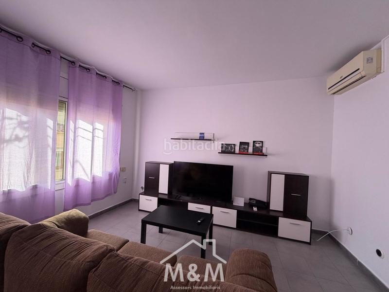 Foto dcd786ab-077e-43c3-b520-f06726d2f422. Location appartement avec parking dans Centre Viladecans