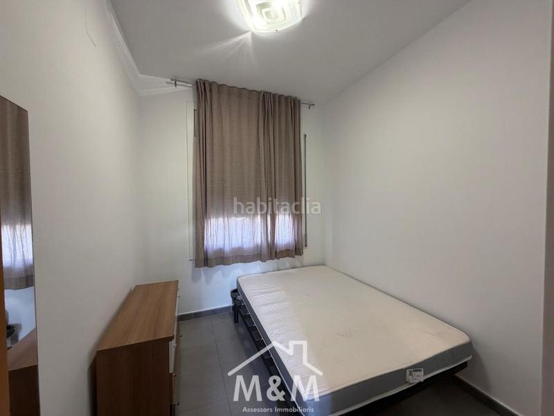 Foto 541f2f6f-7fae-4182-bd77-4622000408a5. Miete etagenwohnung mit parking in Centre Viladecans