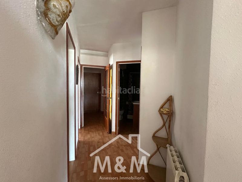 Foto 28c0a8f6-b803-4314-9243-43496988161f. Miete etagenwohnung mit parking in Baixador Castelldefels