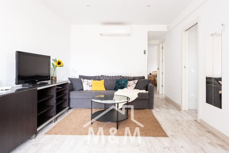 Foto 1e61b351-3941-4a2e-bcde-1c1451773bd9. Pis a Baixador Castelldefels