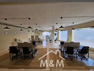 Business premise in Levantina - Montgavina - Quintmar. Local com. en venta en levantina  montgavina  quintmar.
