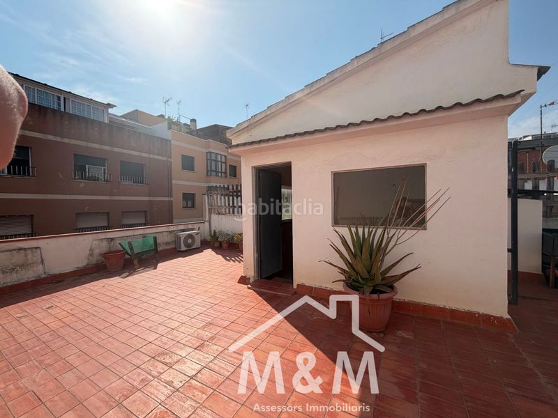 Foto ac34608a-35be-4e9c-97a1-13f179669d8c. Edifici a La Roureda Viladecans