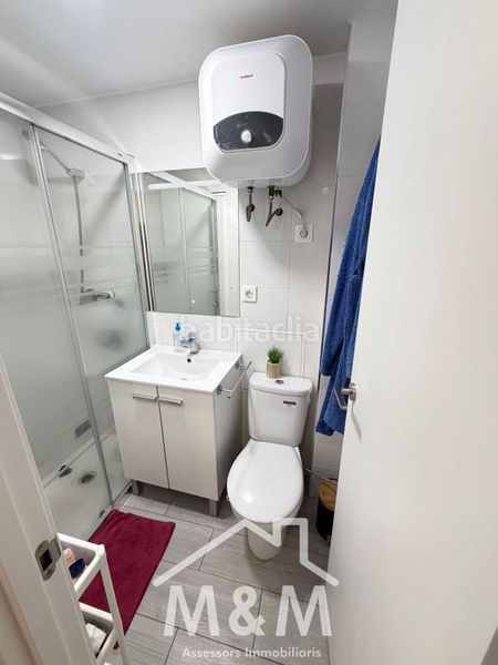 Foto 18e045c3-f49a-4e40-b603-7432985fd95a. Loft amb piscina a les botigues de Sitges Sitges