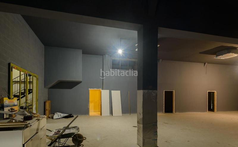 Foto c4868b7d-07bd-4304-a1e7-2d7f502a9f3f. Rent industrial building in El Parc i la Llacuna del Poblenou Barcelona