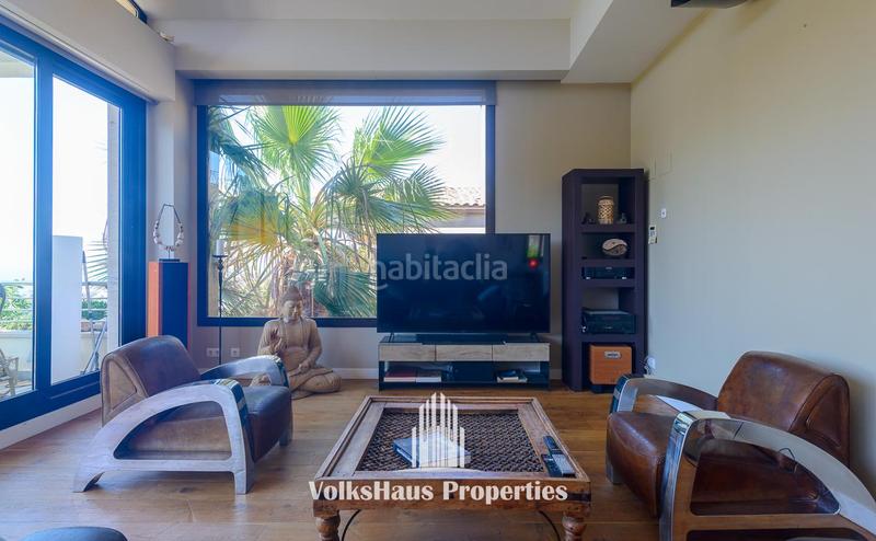 Foto 3399fb93-d6e1-4ddc-a91d-908b3366634d. Casa exclusiva villa con vistas infinitas al mar en Sitges