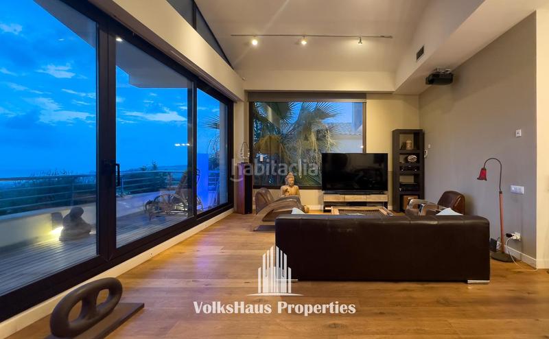 Foto 3b1ab044-7a7b-4aac-ad61-138387b67582. Casa exclusiva villa con vistas infinitas al mar en Sitges