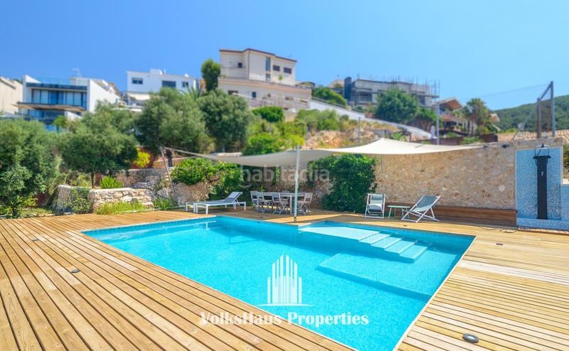 Foto 3bc22a65-3418-40ca-88d3-ca96708f0f46. Casa exclusiva villa con vistas infinitas al mar en Sitges