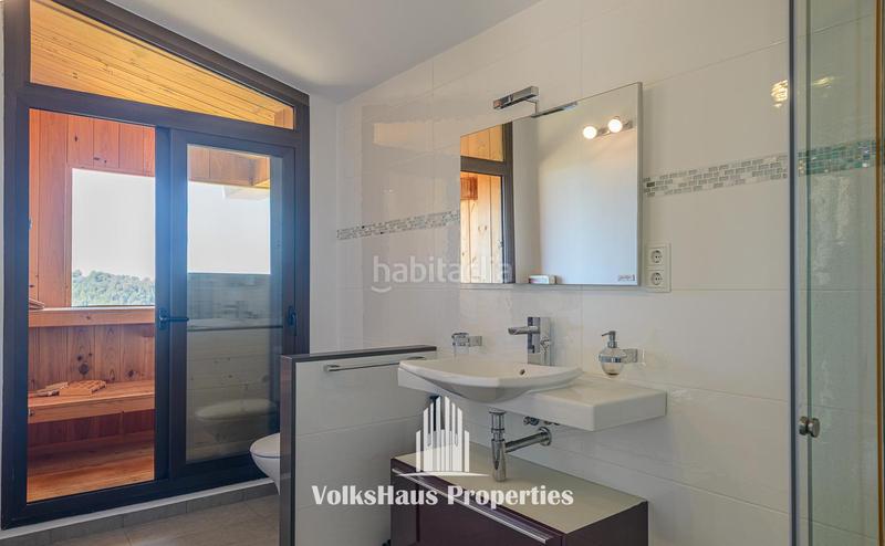 Foto 46c31fde-ee6a-4c71-a913-197d47752c1a. Casa exclusiva villa con vistas infinitas al mar en Sitges