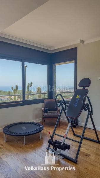 Foto 4c36b8c5-c860-4f96-9d92-9f8da6d34f8b. Casa exclusiva villa con vistas infinitas al mar en Sitges