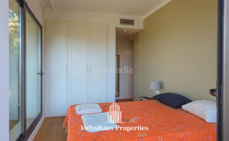 Foto aaf587f1-c530-48f7-b74b-2ddbb5f5fb4a. Casa exclusiva villa con vistas infinitas al mar en Sitges