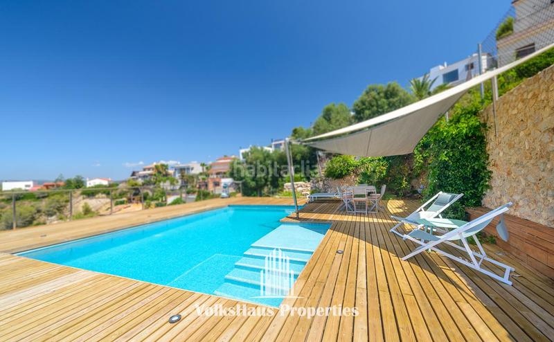 Foto b4623a2d-a390-4f38-a3ce-dd69dcad6200. Casa exclusiva villa con vistas infinitas al mar en Sitges