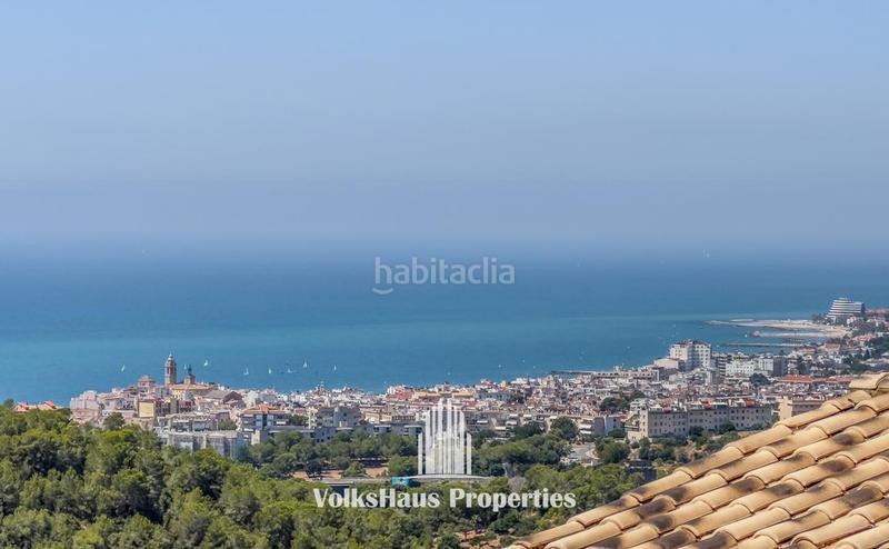 Foto db316fe6-d016-43a4-89f1-afb9460ac244. Casa exclusiva villa con vistas infinitas al mar en Sitges