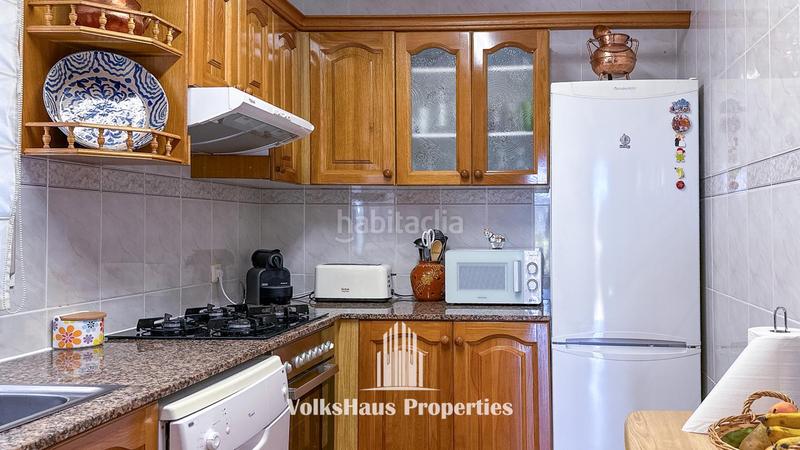 Foto 01d954d6-d7f5-48a2-9581-e22982e3b53b. Casa amb aparcament piscina a Aiguaviva Parc Vidreres