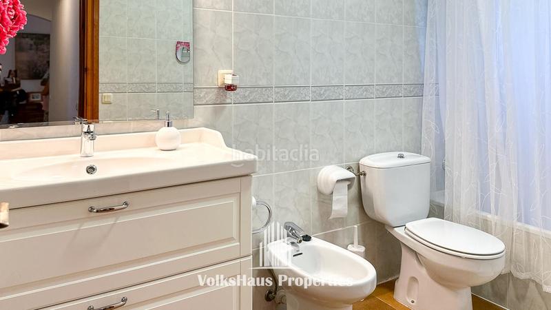 Foto 5ab156ea-26e8-4ae2-8868-c0fae2711612. Casa amb aparcament piscina a Aiguaviva Parc Vidreres