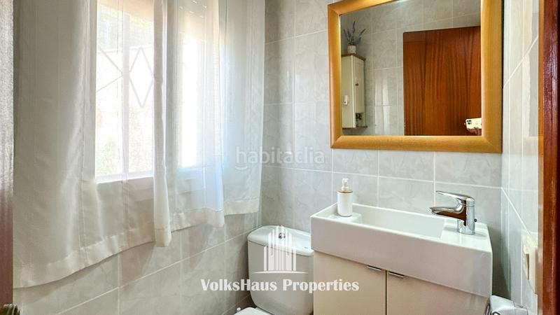 Foto a3dd9c04-7e8b-47d8-8b5d-e0fe4171a4bb. Casa amb aparcament piscina a Aiguaviva Parc Vidreres