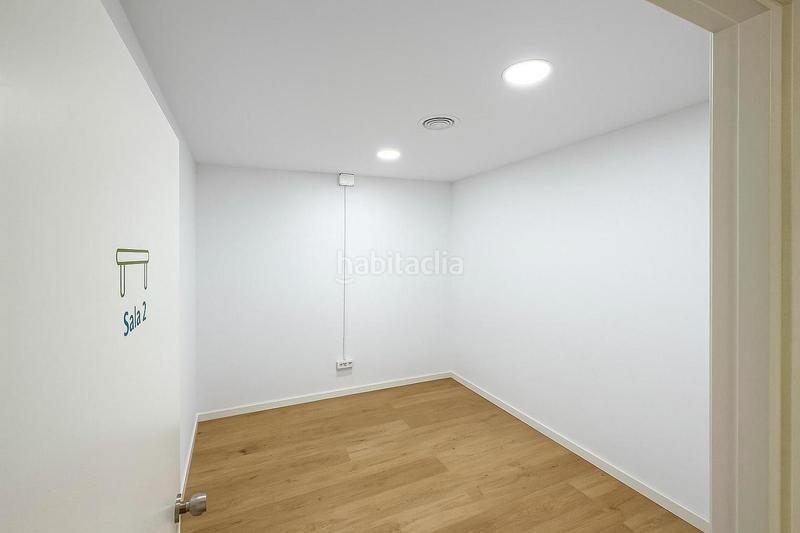 Foto ae06798b-3d5c-4594-a96a-328d020a6ea1. Local commercial dans Centre - Estació Sant Cugat del Vallès