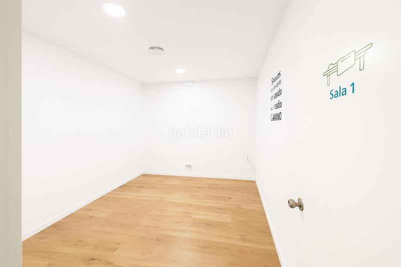 Foto e6f5a944-6698-4ea2-ae77-57e170aacefc. Local commercial dans Centre - Estació Sant Cugat del Vallès