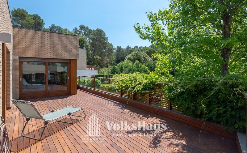 Foto 9a47e42b-67f4-4c06-b5c2-7fcd1fe0135b. Casa amb calefacció aparcament a Golf-Can Trabal Sant Cugat del Vallès