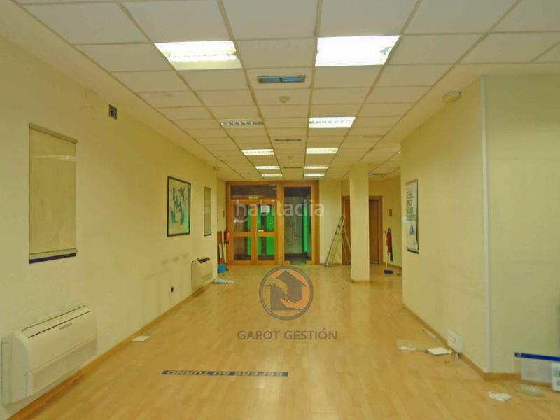 Foto 38e00933-46d6-4dfa-ae4b-81934f7d5844. Affitto locale commerciale in Centro Urbano San Sebastián de los Reyes