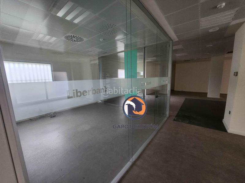 Foto 6c8c1c18-8d8f-4704-94cd-1ecc74c2bdcd. Locale commerciale in Alamín Guadalajara