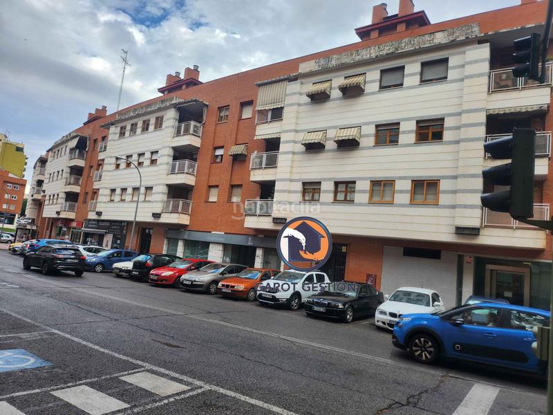 Foto c332c835-c88a-4025-947e-7f7f360bf2bb. Locale commerciale in Alamín Guadalajara