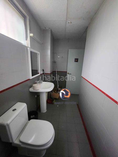 Foto fcd77c7f-3885-4cd7-9502-52cffeb25a18. Locale commerciale in Alamín Guadalajara