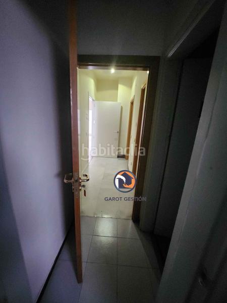 Foto bb079d44-27a3-43fd-937e-85dde6cb2041. Alquiler local comercial luminoso., metros en una sola planta en Guadalajara