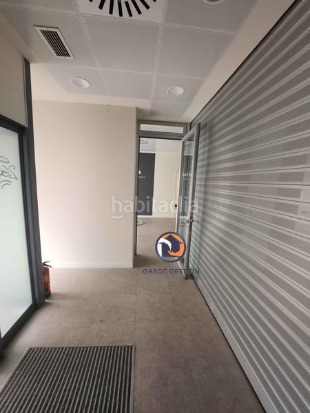 Foto f83debda-e3b3-4a7f-a995-14eccb4ef2ac. Alquiler local comercial luminoso., metros en una sola planta en Guadalajara