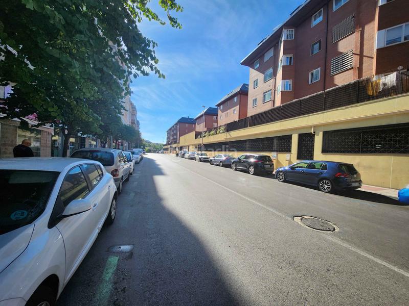 Foto 4b4fc4a6-8edb-4540-8a99-267e3d03af94. Local commercial dans Villalba Estación Collado Villalba