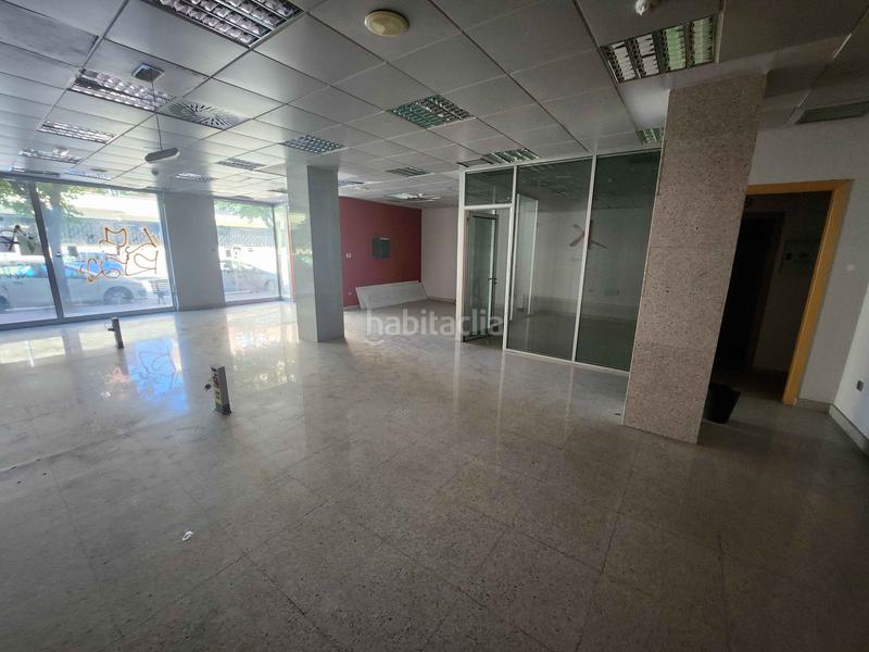 Foto b206155e-8dc3-43af-a66b-b09ff528e6fd. Local commercial dans Villalba Estación Collado Villalba