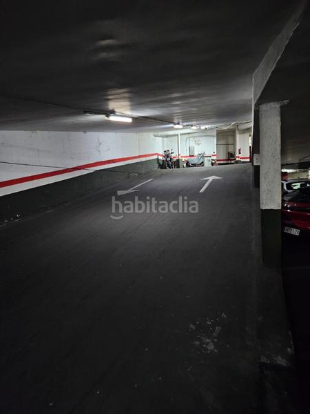 Foto 3d147adc-bc44-4dd8-8141-e1c26d9da9b1. Parking coche en calle de pedro laborde 1 en Portazgo Madrid
