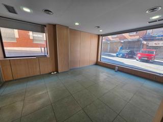 Local Comercial en Calle San Juan de Dios 10