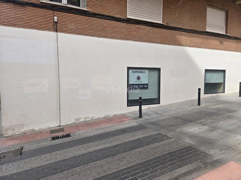 Foto dce7a061-6ca4-4c7b-bb72-2ed4e04b7e07. Alquiler local comercial en calle san juan de dios 10 local de esquina y luminoso en Guadalajara