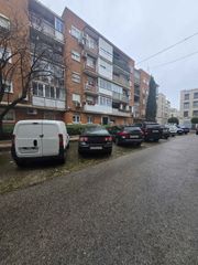 Piso  Calle de virgen del templo. Inmueble alquilado en rentabilidad !!!