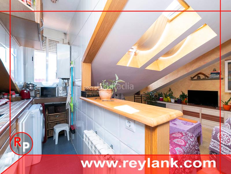 Foto 2b7c4404-e8ba-4c82-b34c-dba342cf453a. Etagenwohnung mit heizung in Centro San Fernando de Henares