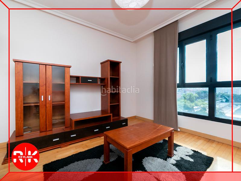 Foto e007addb-0b37-4d7d-b1ec-727fb6f9b20c. Etagenwohnung mit heizung parking pool in El Barral Ferial Coslada