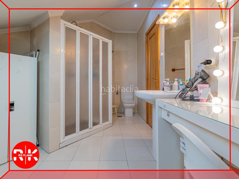 Foto 4a7a2aa9-7fb4-4dac-b19c-a6bf8d3968a7. Duplex avec chauffage dans Montserrat-Parque Empresarial San Fernando de Henares