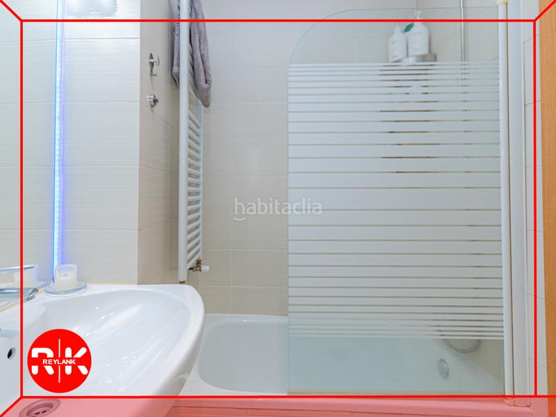 Foto 981b4438-aca5-4778-b716-61cc19a99e52. Duplex avec chauffage dans Montserrat-Parque Empresarial San Fernando de Henares