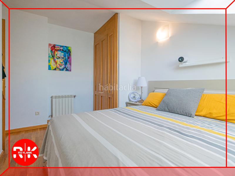 Foto ee045bf5-2cf5-4ebd-929b-00977cdbf150. Duplex avec chauffage dans Montserrat-Parque Empresarial San Fernando de Henares