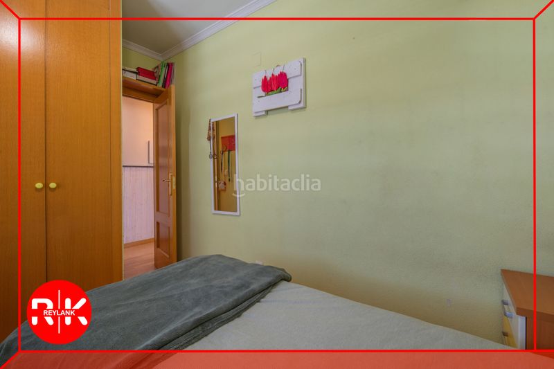 Foto d3ea8c23-1486-4bba-9d55-cf3e0953654c. Pis amb calefacció aparcament piscina a Valdebernardo-Valderribas Madrid