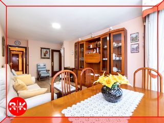 Appartement à Coslada Pueblo. Coslada“ zona centro -espectacular vivienda de 3 habitaciones y