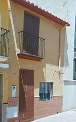 Casa en Sant Joan de Moró. Gran casa de 237 mts