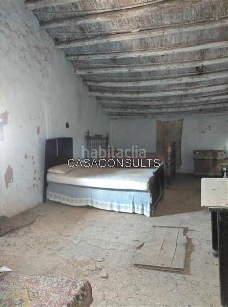 Foto f88cb0b5-3e95-41cd-905d-f1f8f03569a9. Masía gran masia con terreno en Useres (les)