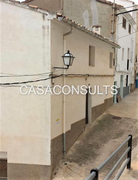 Foto c62d2453-28a7-42f0-b8cb-d51f8c0d8016. Masia a Llucena / Lucena del Cid