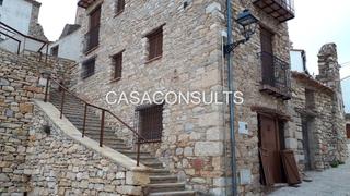Mas à Ares del Maestre. Casa en el centro histórico de ares del maestre